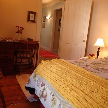 Artful Lodging & Retreats Montpelier Exterior photo